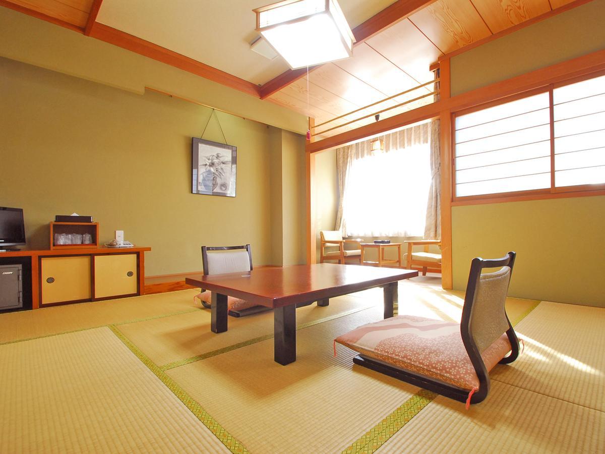 Kagami Hotell Shimojomura Exteriör bild